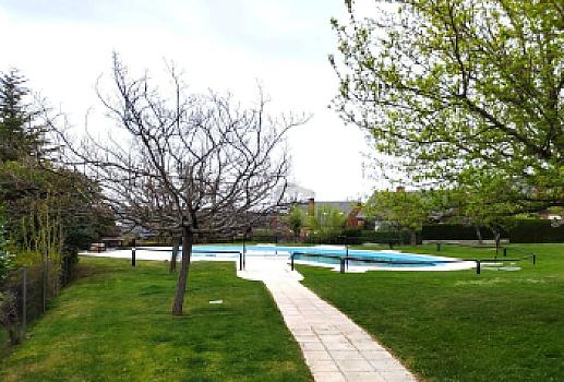 Chalet/casa pareado en venta en La Inmaculada, Madrid