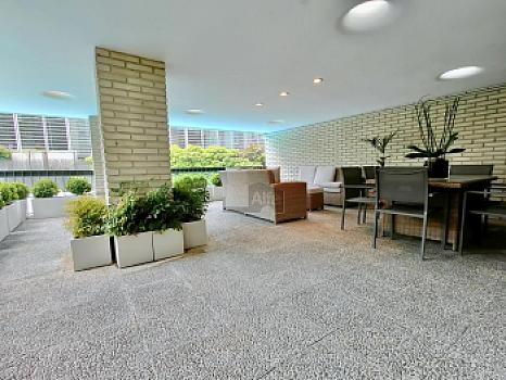 Apartamento en venta en Bernabeu, Madrid, Madrid