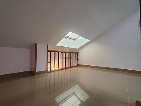 Dúplex en venta en Sevilla la Nueva, Madrid