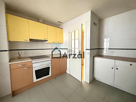 Piso en venta en Simancas, Madrid, Madrid